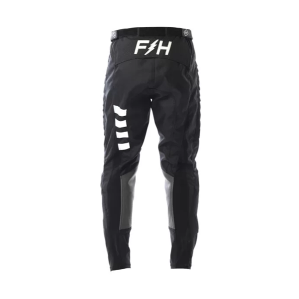 Product main image - 9b73a5a9-f880-4fb1-bd87-8916b16f2e29