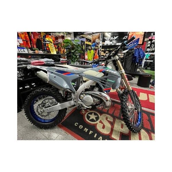 Product main image - 87d05584-f67f-4b2d-8947-4e6dcfbe486e