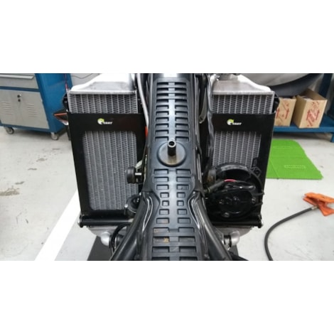 Segunda imagem do produto Protetor de Radiador Premium Envolvente Starr Racing GasGas EC250 2T/EC3002TEC250F/350F/450F - Polido